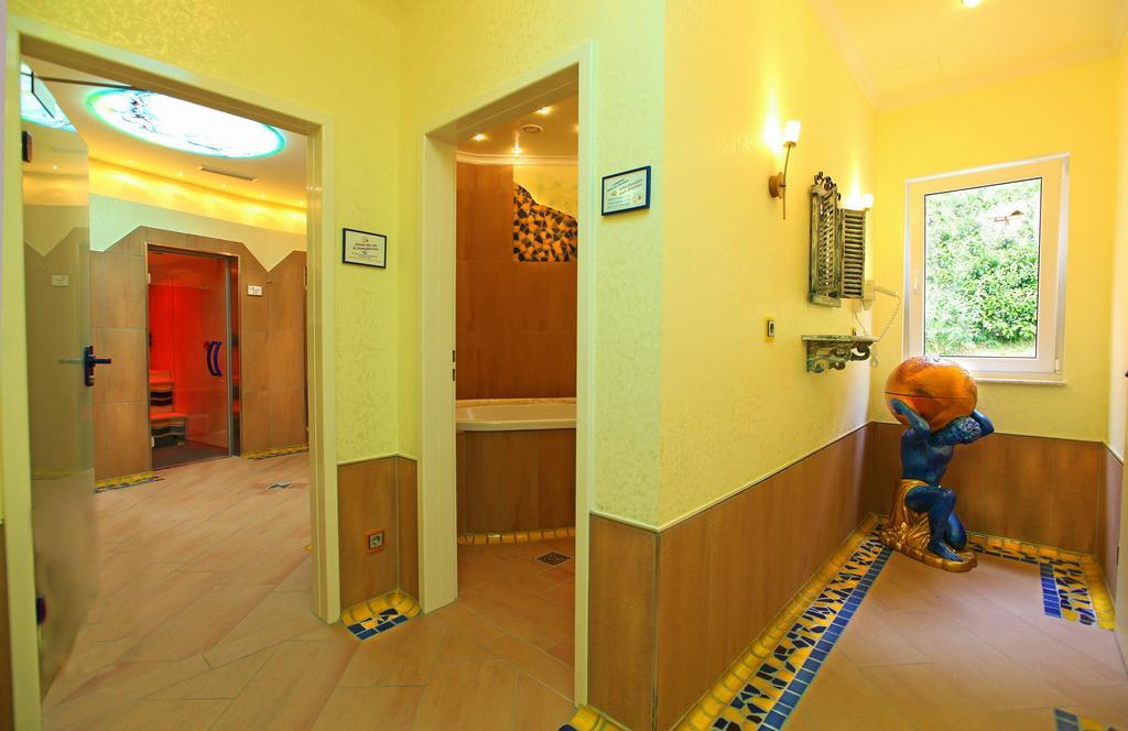 Hotel Weingaertner Bad Wildbad Exterior photo