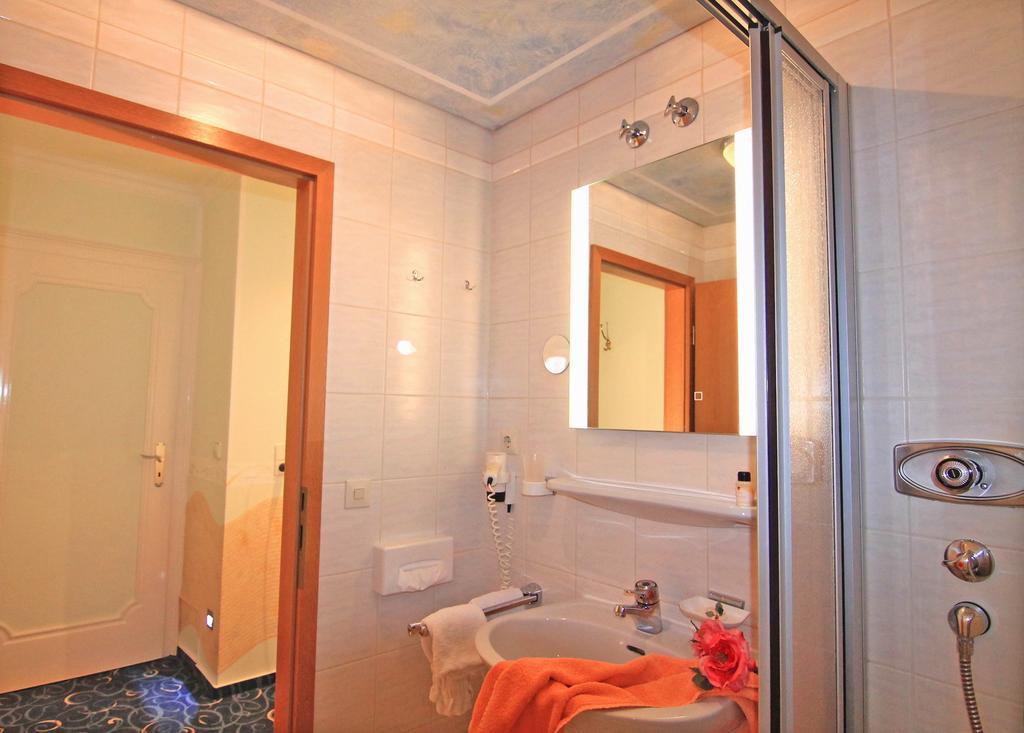 Hotel Weingaertner Bad Wildbad Exterior photo