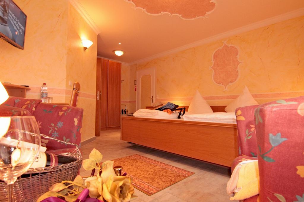 Hotel Weingaertner Bad Wildbad Exterior photo