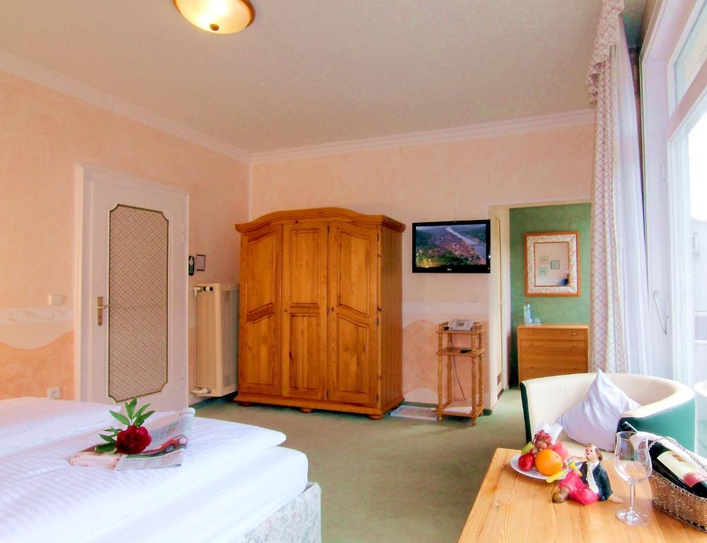 Hotel Weingaertner Bad Wildbad Exterior photo